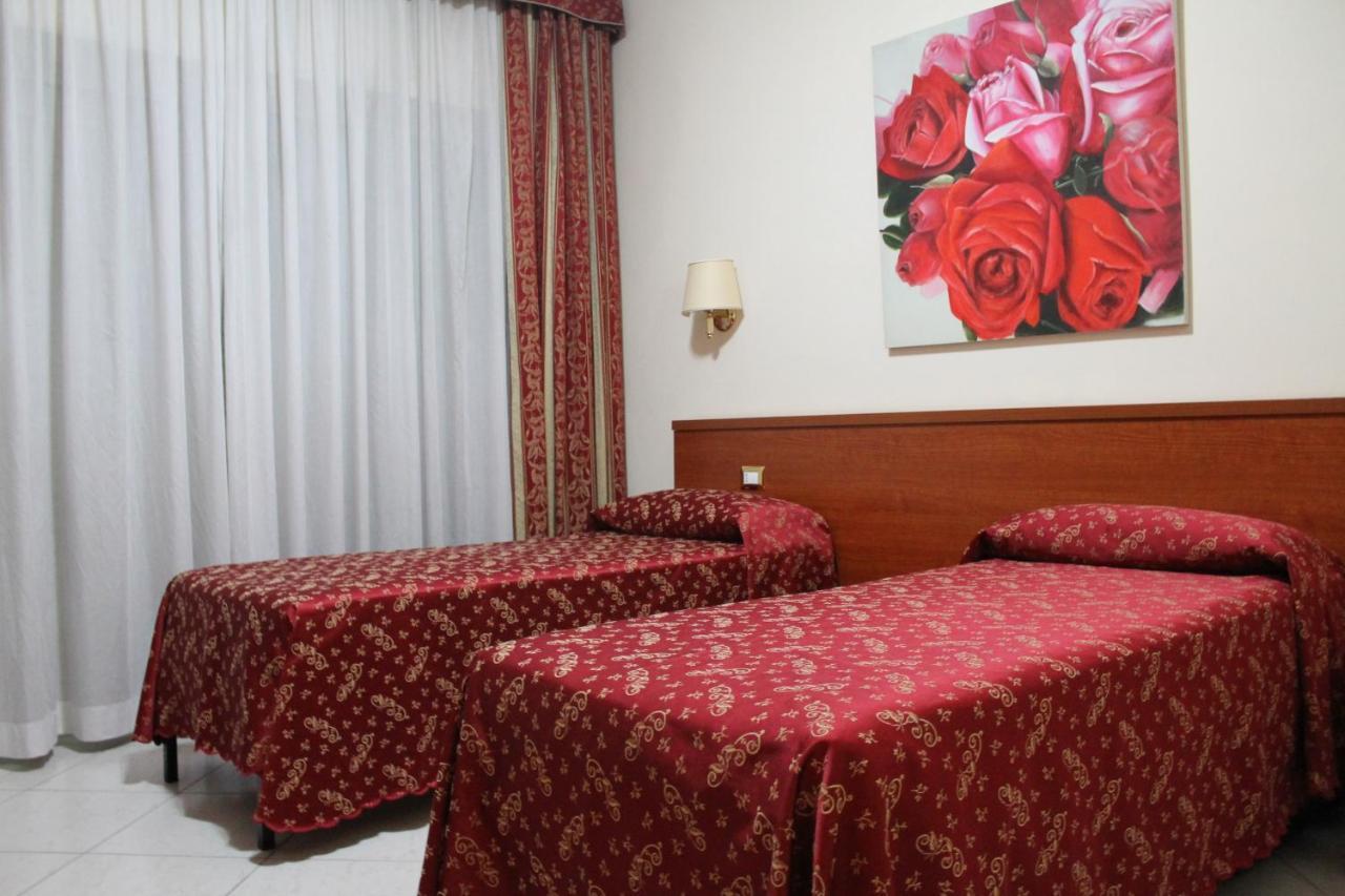 Hotel Vitti Rome Exterior photo
