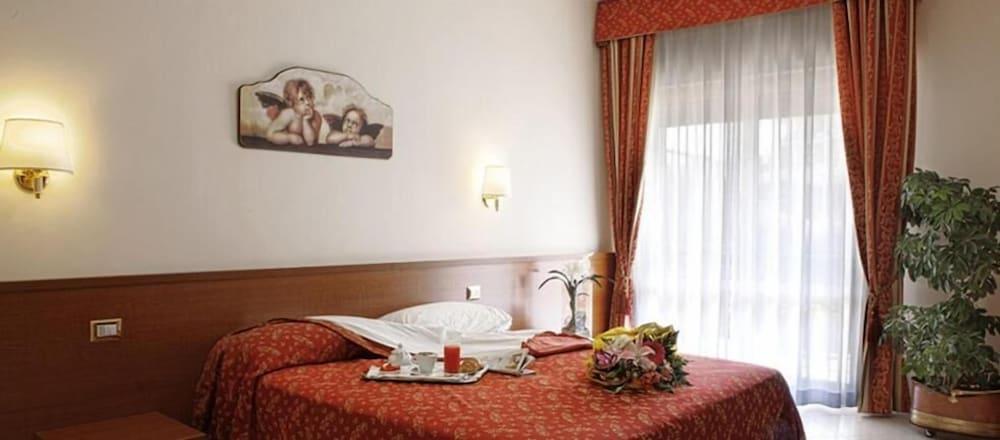 Hotel Vitti Rome Exterior photo